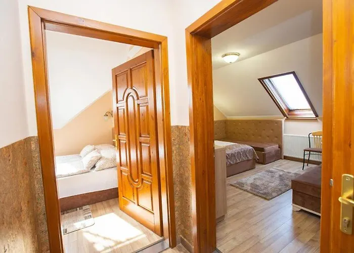 Bed & Breakfast Kis Panzio***