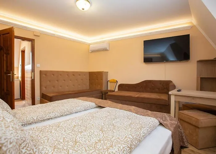 Bed & Breakfast Kis Panzio*** Hajdúszoboszló