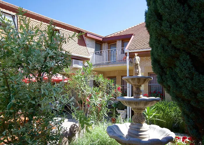 Kis Panzio*** Bed & Breakfast *